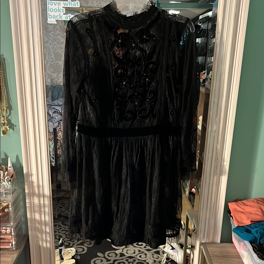 Elegant Black Lace Dress